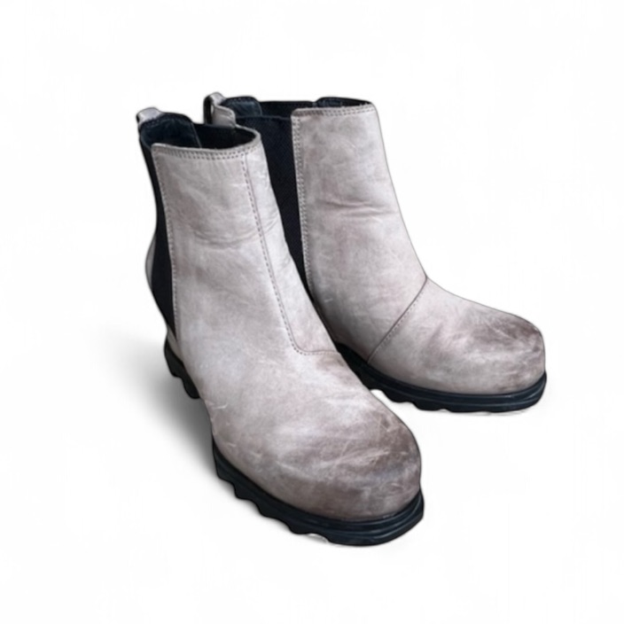 Sorel Joan Of Arctic Iii Wedge Distressed Nubuck Booties Sz 8.5